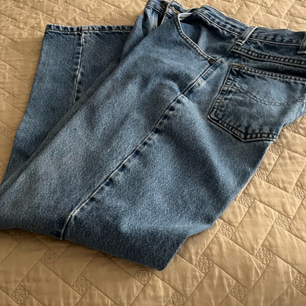 Carhartt jeans - good condition in Traditional fit style..